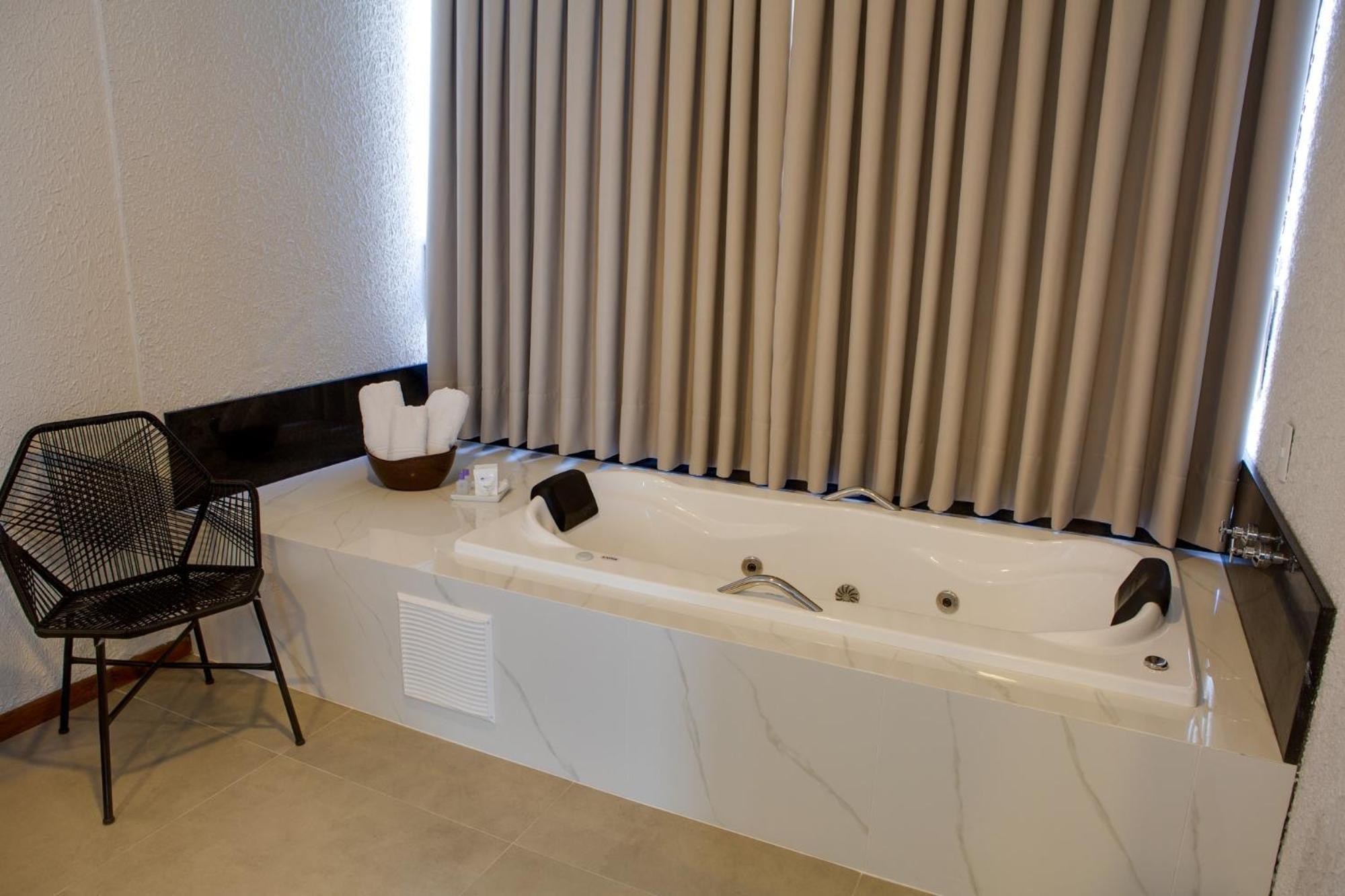 לגונה Flipper Hotel מראה חיצוני תמונה